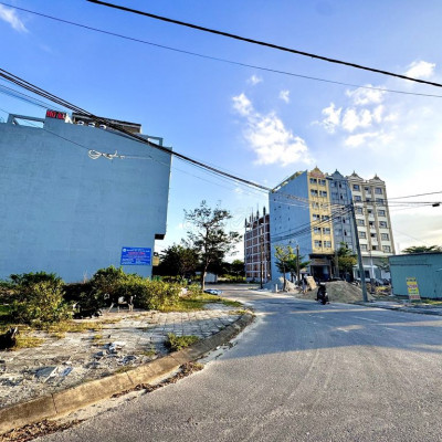 KĐT Green City lô kề góc cạnh khách sạn Cocogreen đường 5m5, S: 95m2